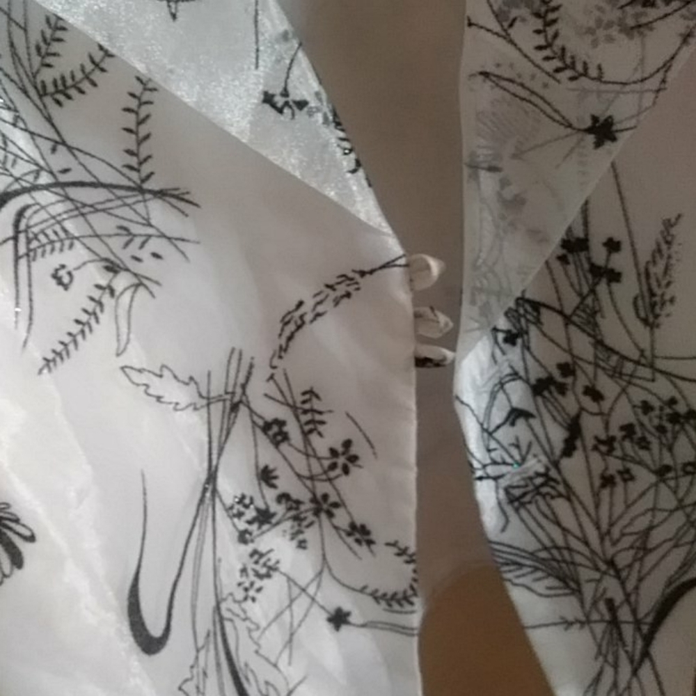 Blouse - Picture 7 of 12